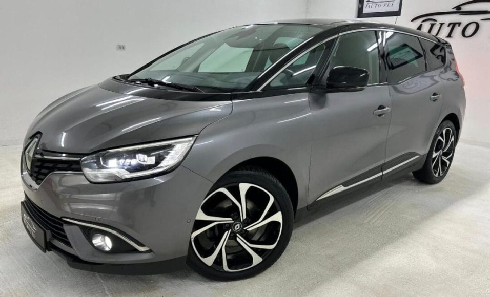 Renault Grand Scenic (10)