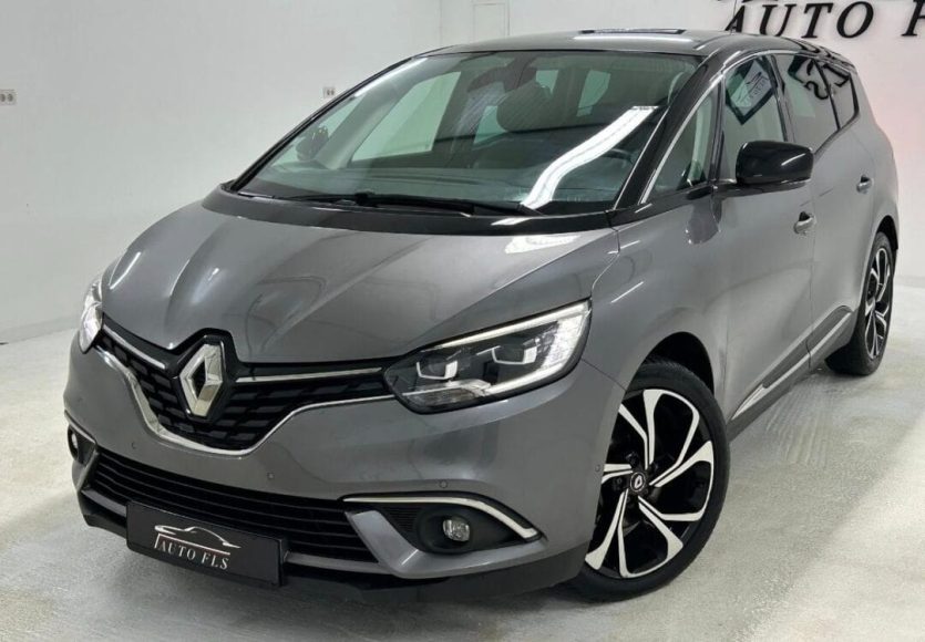 Renault Grand Scenic (6)