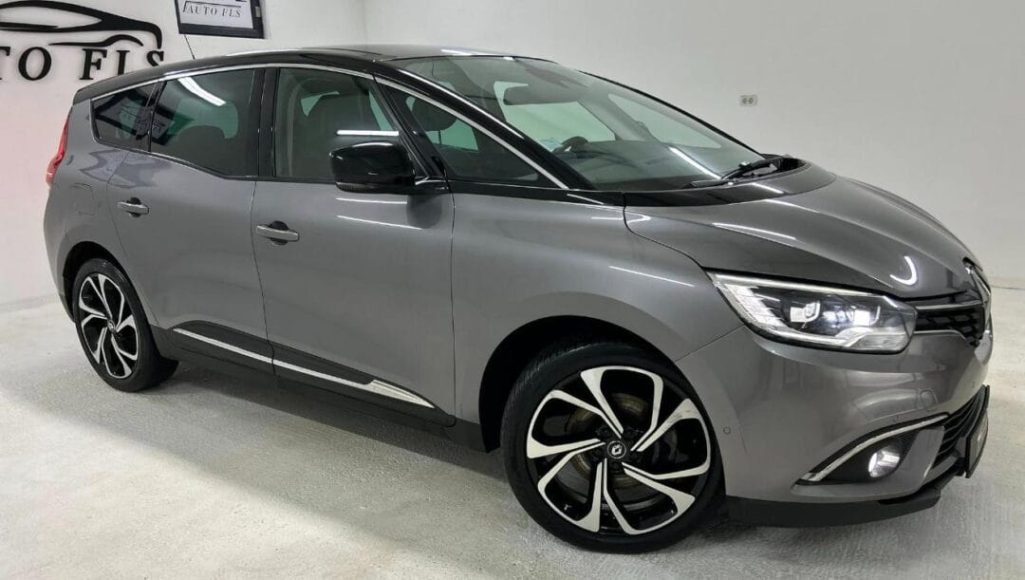 Renault Grand Scenic (9)