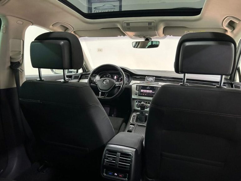 VW Passat (5)